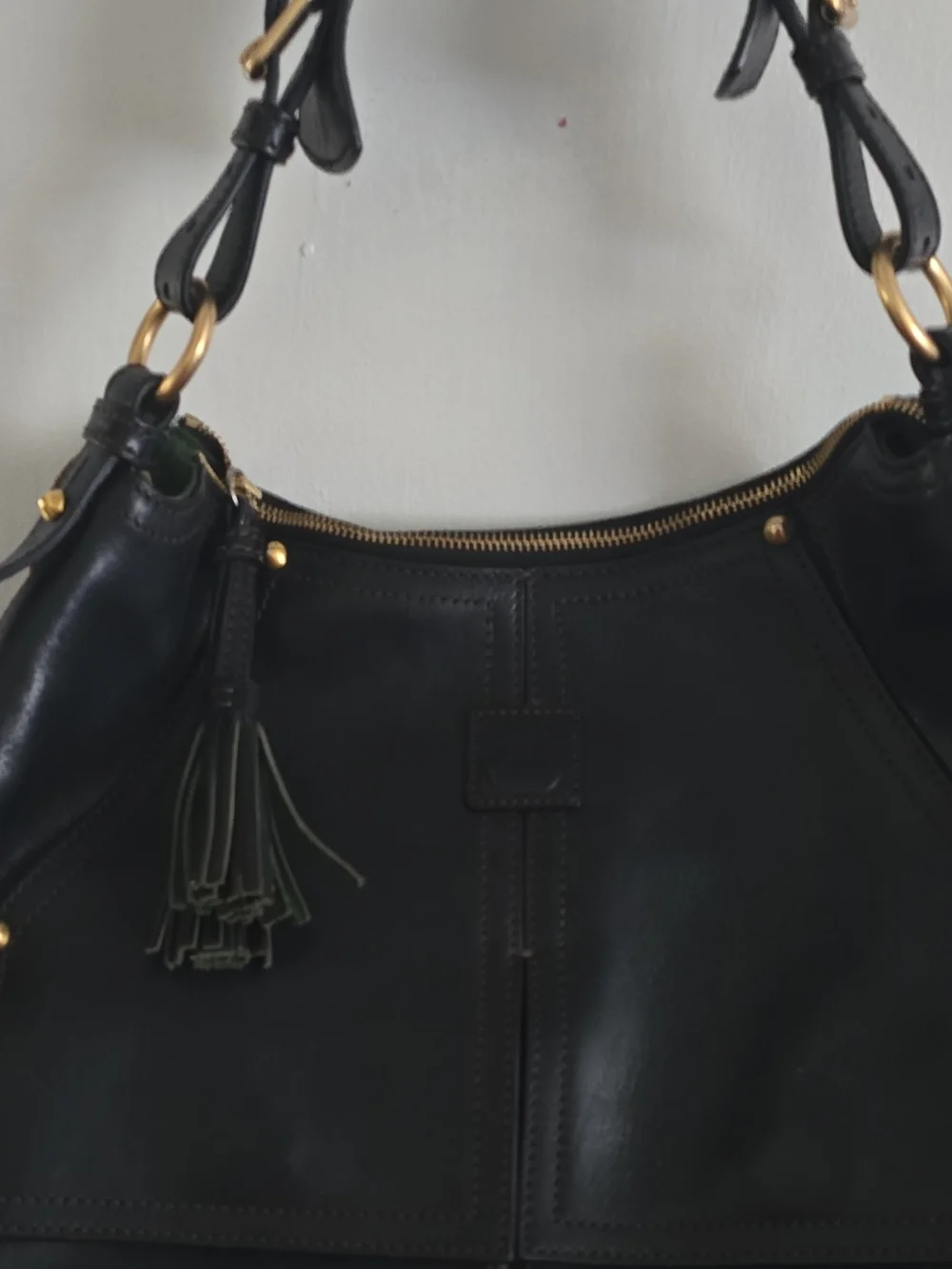 Classic Black Leather Shoulder Bag with Tassel